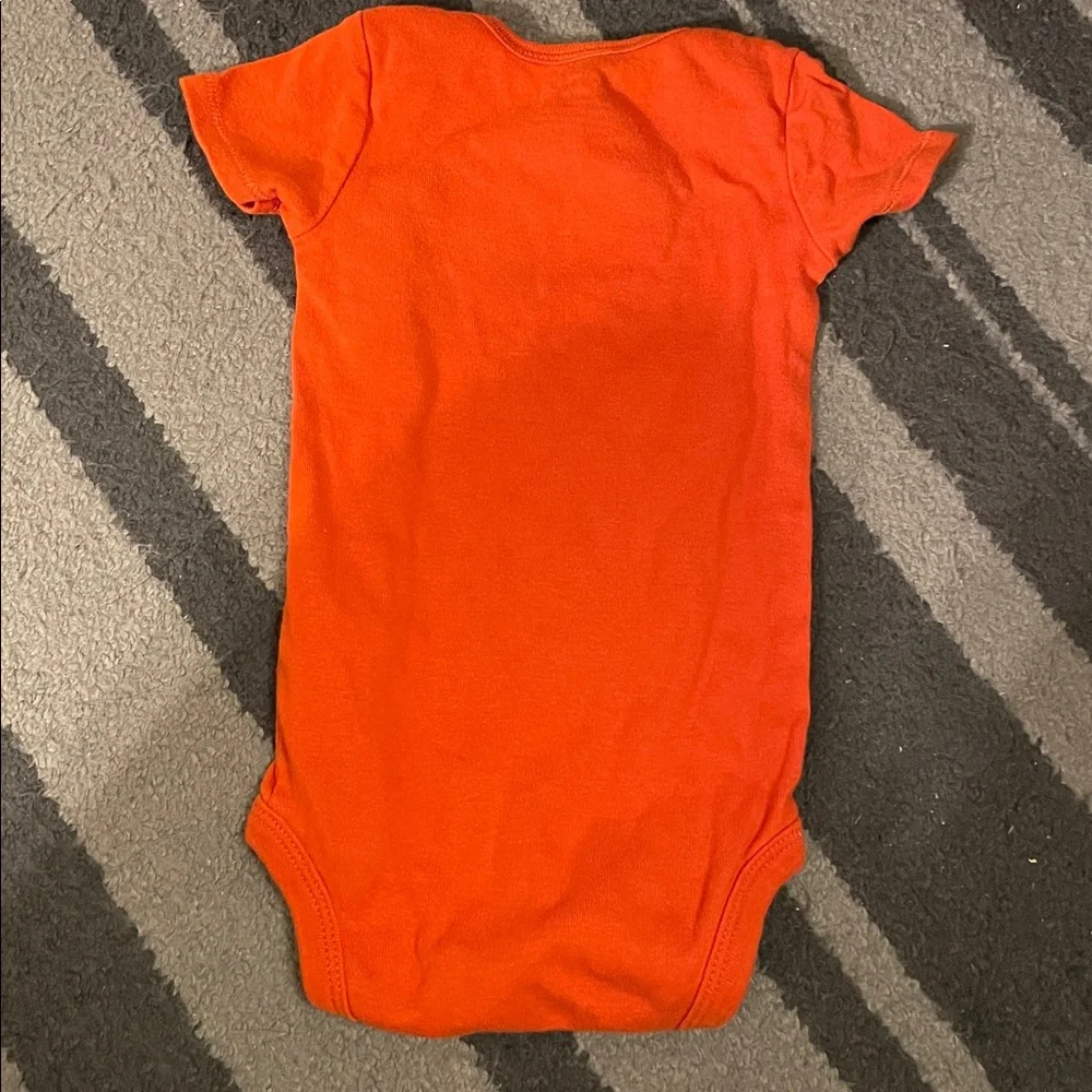 Carter’s dinosaur t-Rex bodysuit onesies
